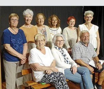 Teatro "De vecinos como estos libranos señor"