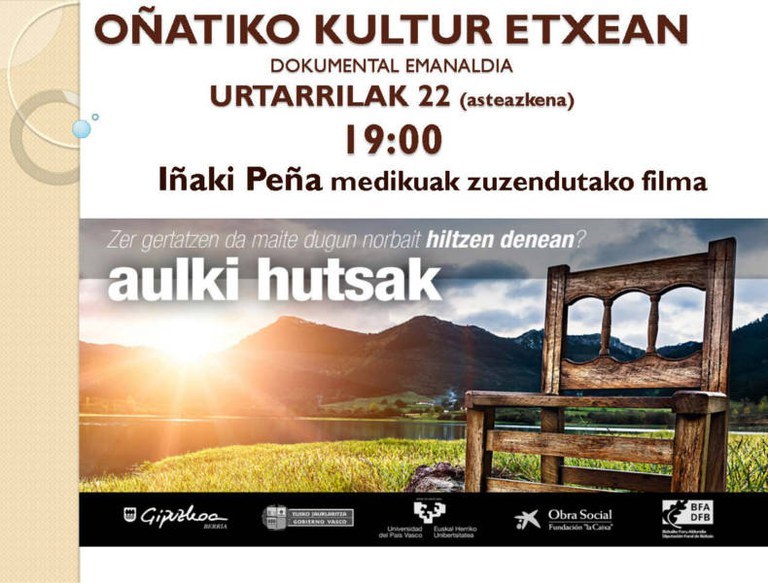 “Aulki hutsak” doluaren inguruko dokumentalaren proiekzioa