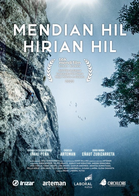 “Mendian hil, hirian hil” dokumentalaren emanaldia