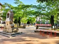 Plaza ondoko eremu eraberritua erabilgarri dago