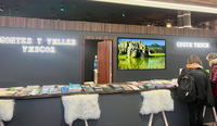 Turismo arduratsua, jasangarria eta errespetuzkoa sustatuko du Euskadik FITUR turismo azokan